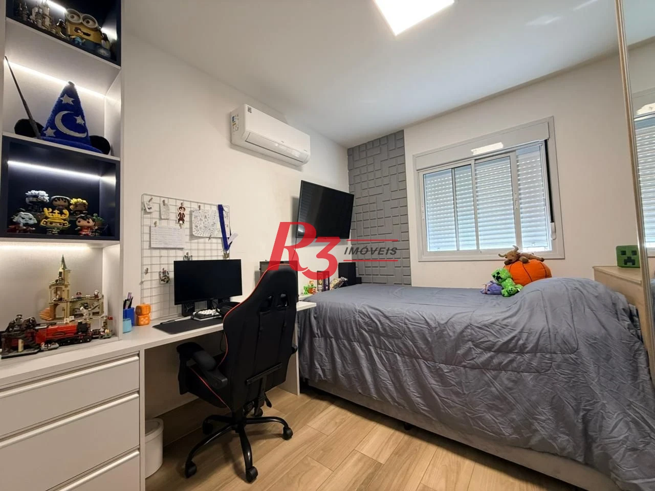 Apartamento com 2 dormitórios à venda, 86 m² por R$ 1.350.000,00 - Ponta da Praia - Santos/SP