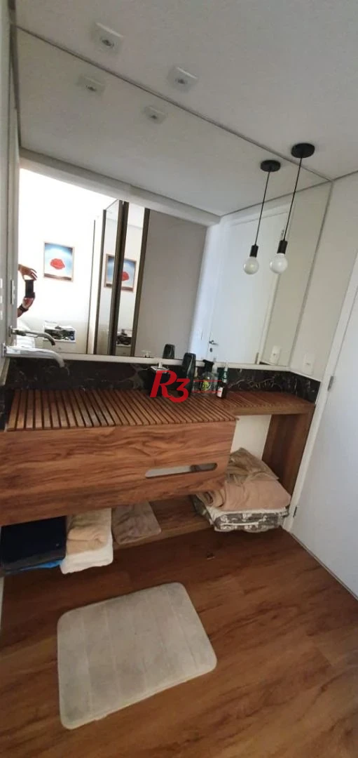 Apartamento com 2 dormitórios à venda, 77 m² por R$ 945.000,00 - Gonzaga - Santos/SP