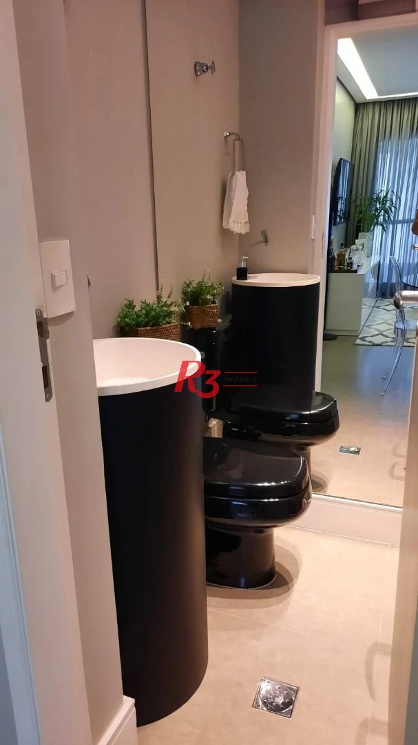 Apartamento com 2 dormitórios à venda, 77 m² por R$ 945.000,00 - Gonzaga - Santos/SP