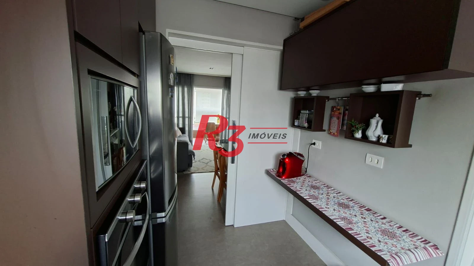 Apartamento com 2 dormitórios à venda, 77 m² por R$ 945.000,00 - Gonzaga - Santos/SP