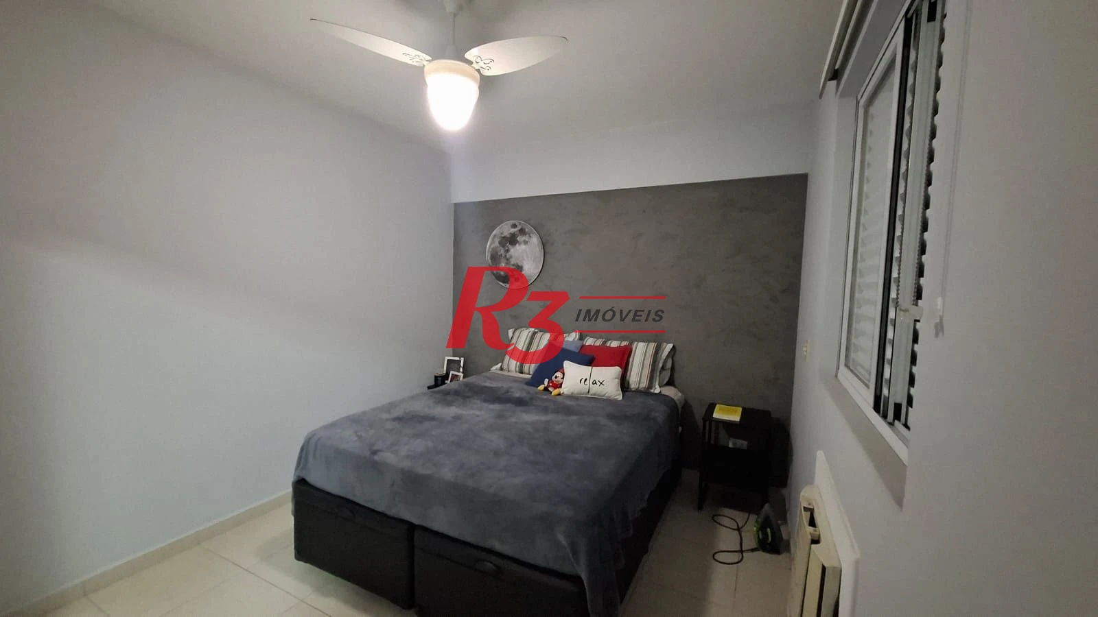 Apartamento com 2 dormitórios à venda, 82 m² por R$ 540.000,00 - Gonzaga - Santos/SP