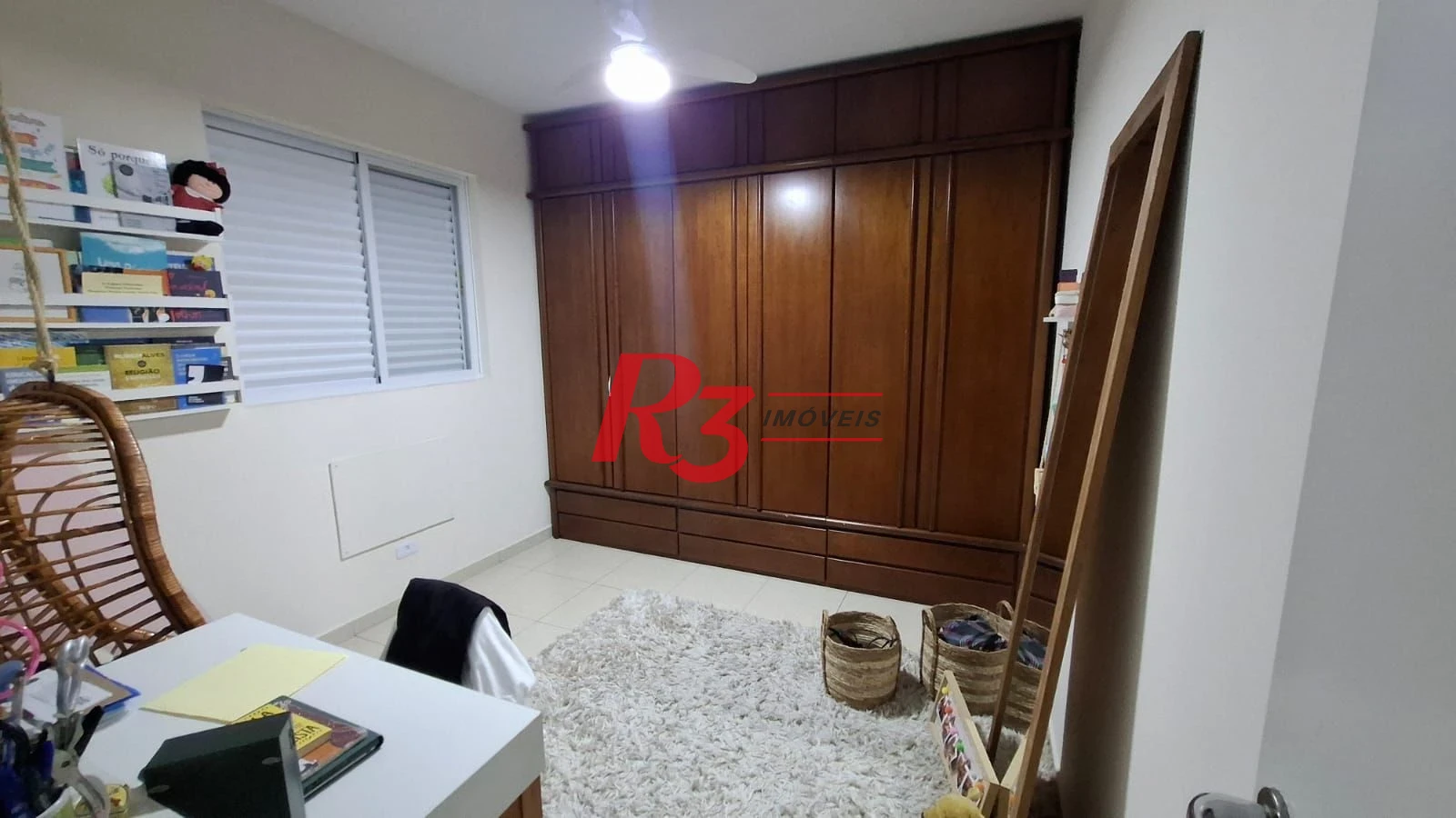 Apartamento com 2 dormitórios à venda, 82 m² por R$ 540.000,00 - Gonzaga - Santos/SP