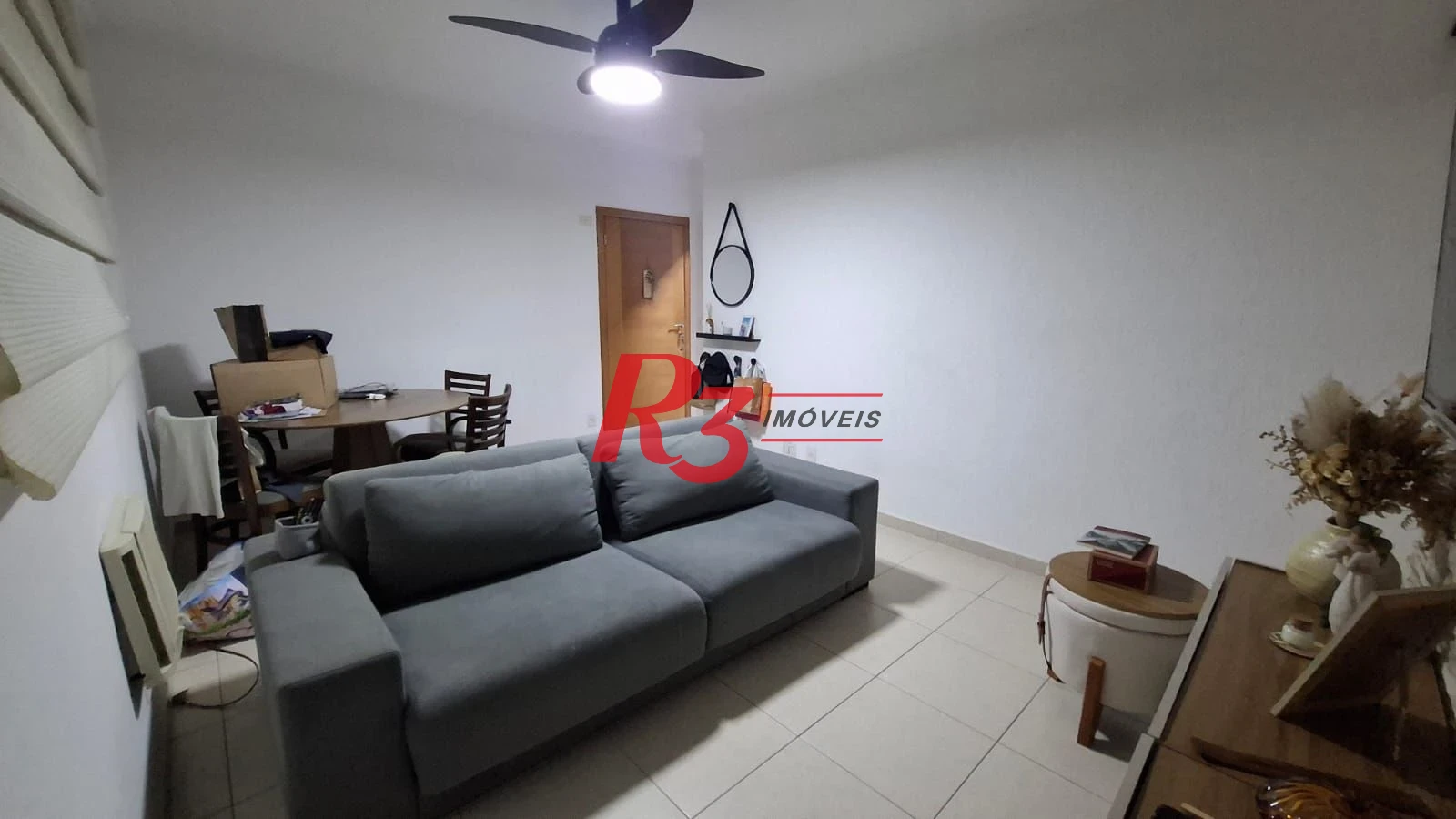 Apartamento com 2 dormitórios à venda, 82 m² por R$ 540.000,00 - Gonzaga - Santos/SP