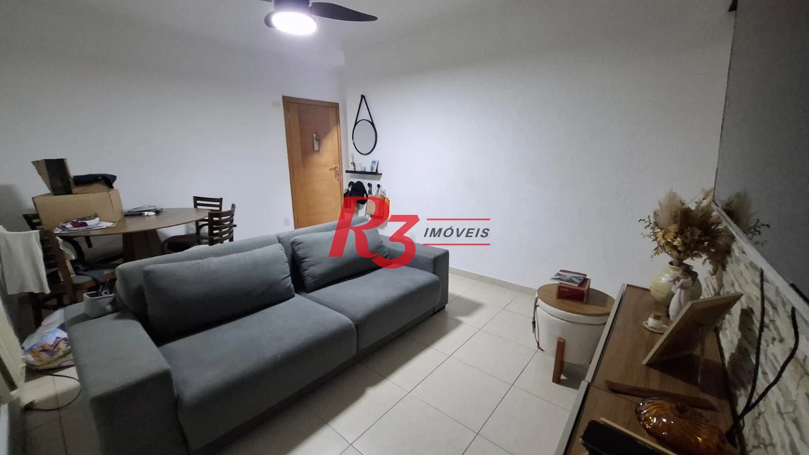 Apartamento com 2 dormitórios à venda, 82 m² por R$ 540.000,00 - Gonzaga - Santos/SP