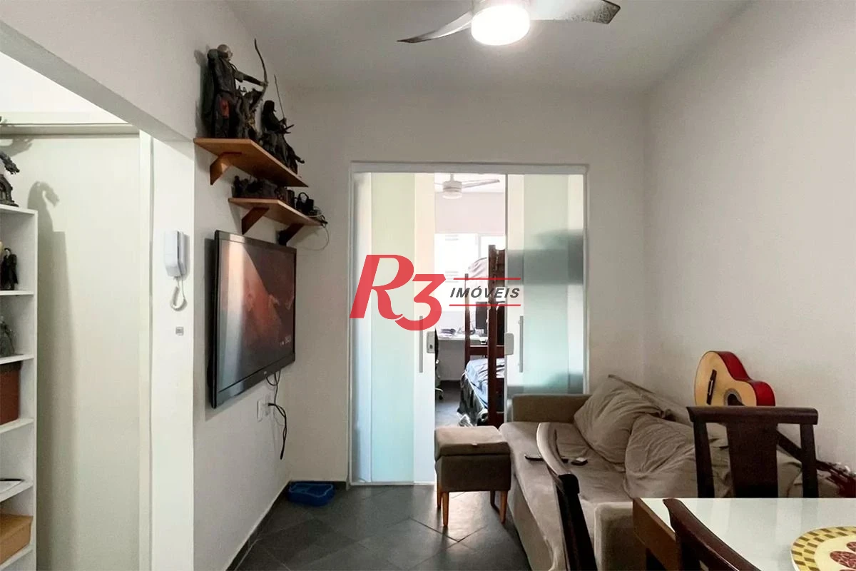 Apartamento com 2 dormitórios à venda, 46 m² por R$ 380.000,00 - Embaré - Santos/SP