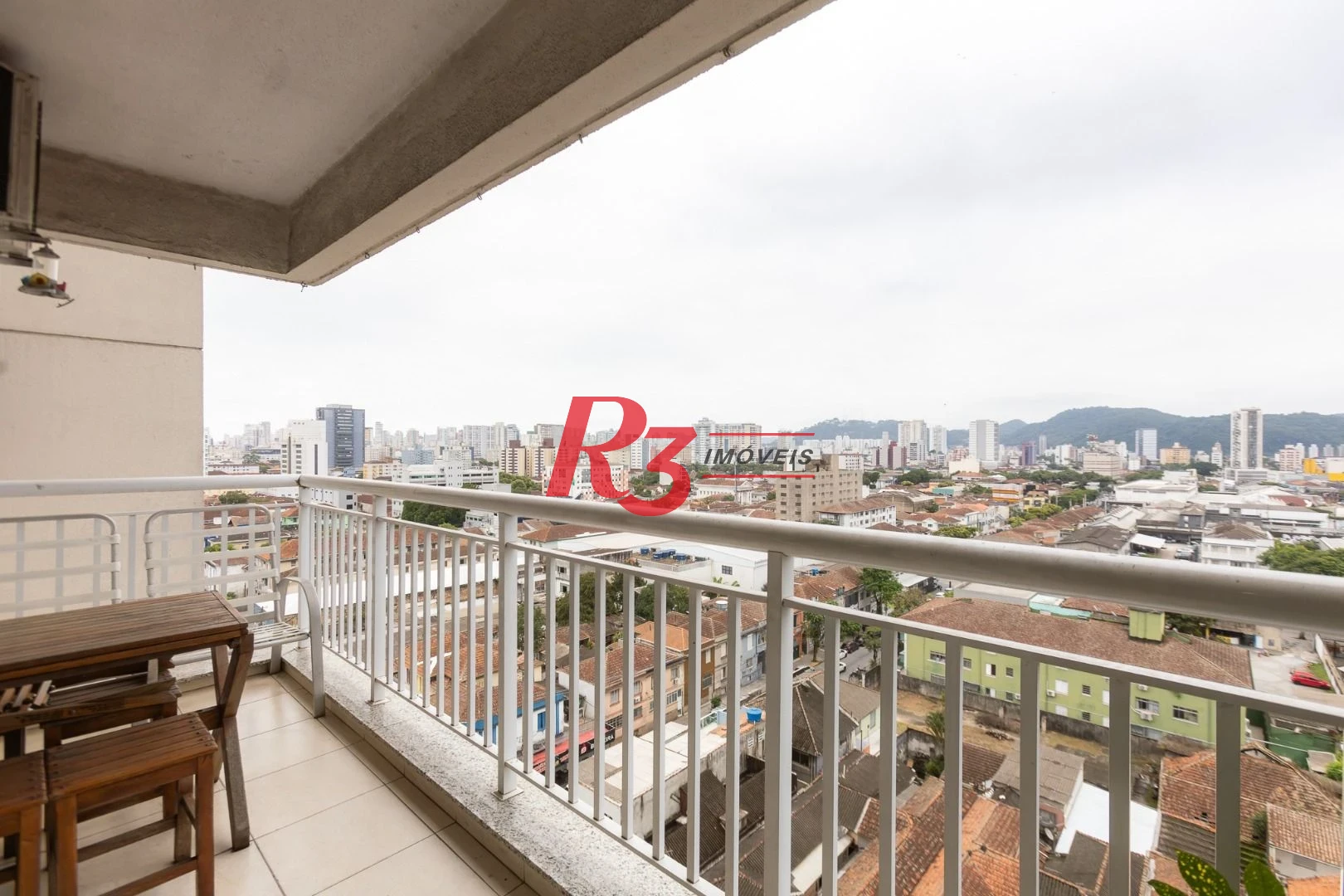 Apartamento com 2 dormitórios à venda, 66 m² por R$ 511.000,00 - Vila Matias - Santos/SP