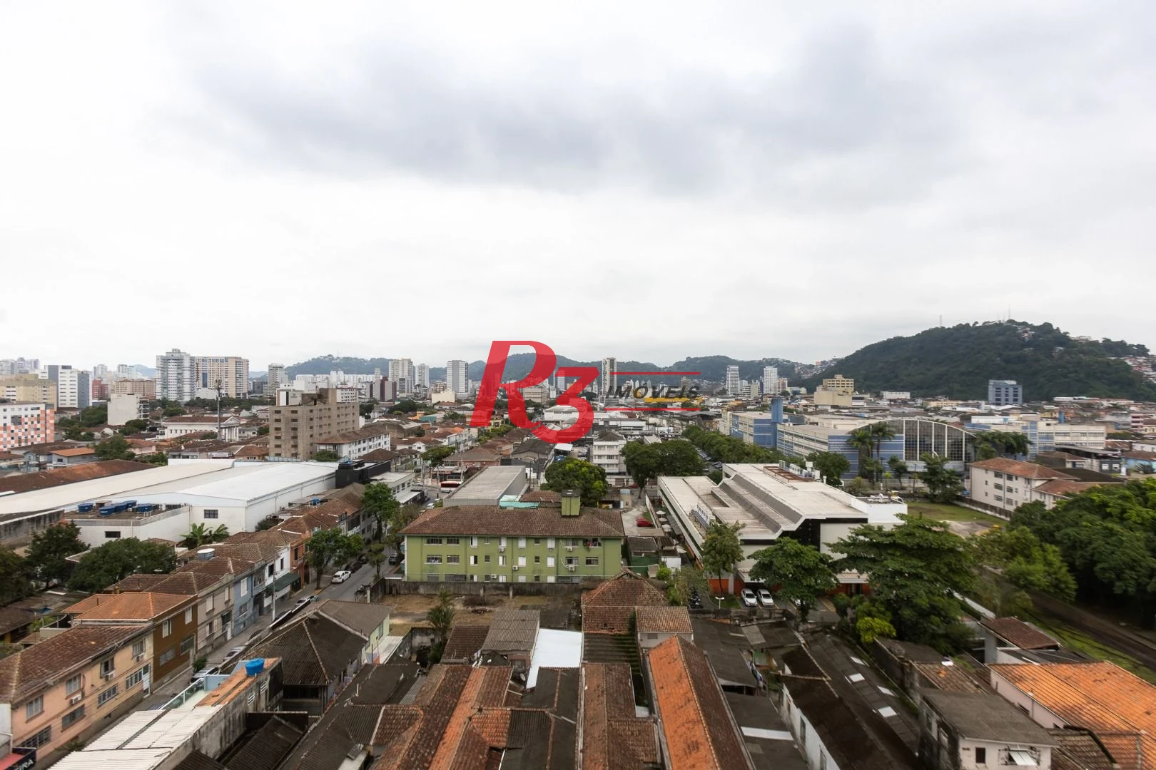 Apartamento com 2 dormitórios à venda, 66 m² por R$ 511.000,00 - Vila Matias - Santos/SP