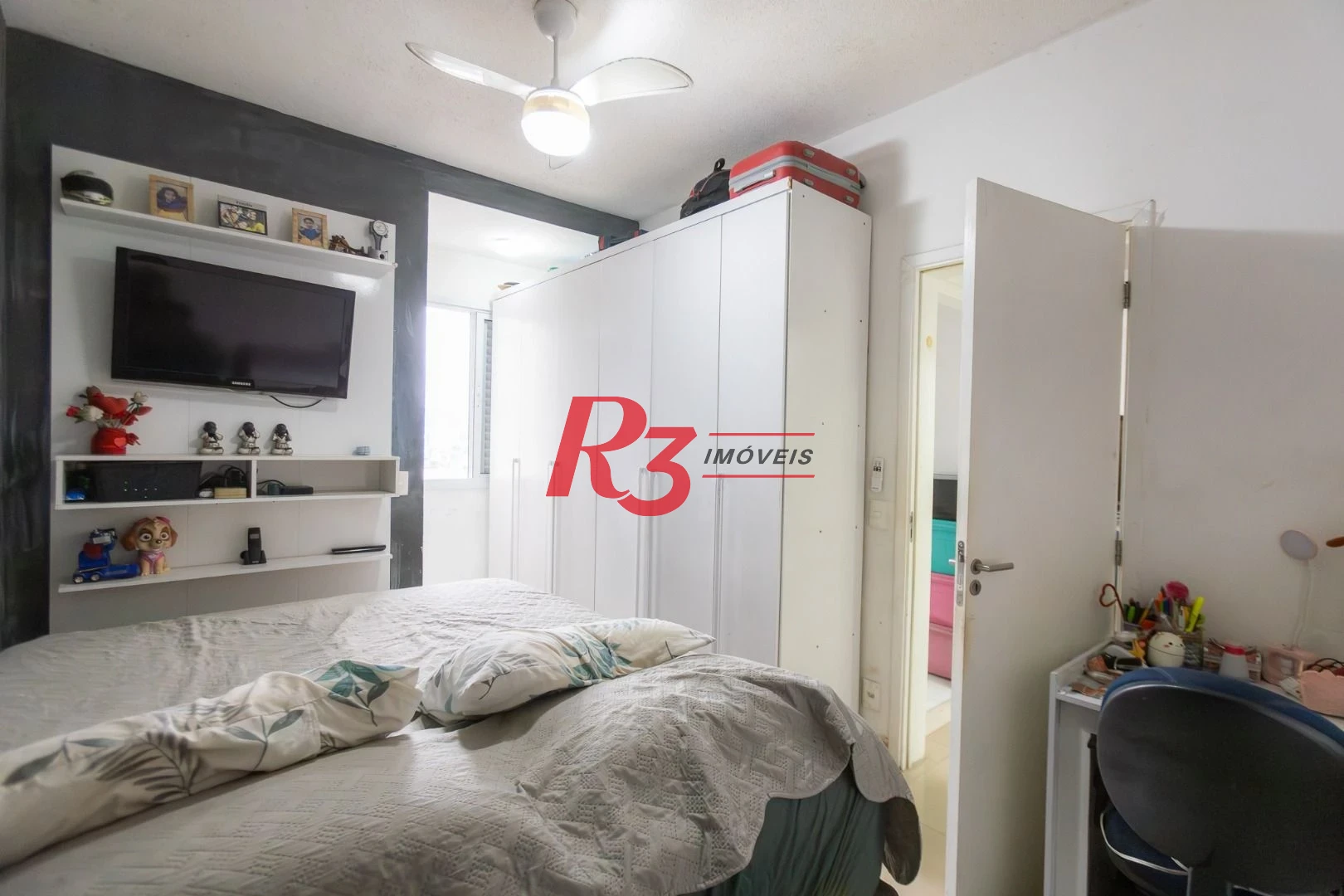 Apartamento com 2 dormitórios à venda, 66 m² por R$ 511.000,00 - Vila Matias - Santos/SP