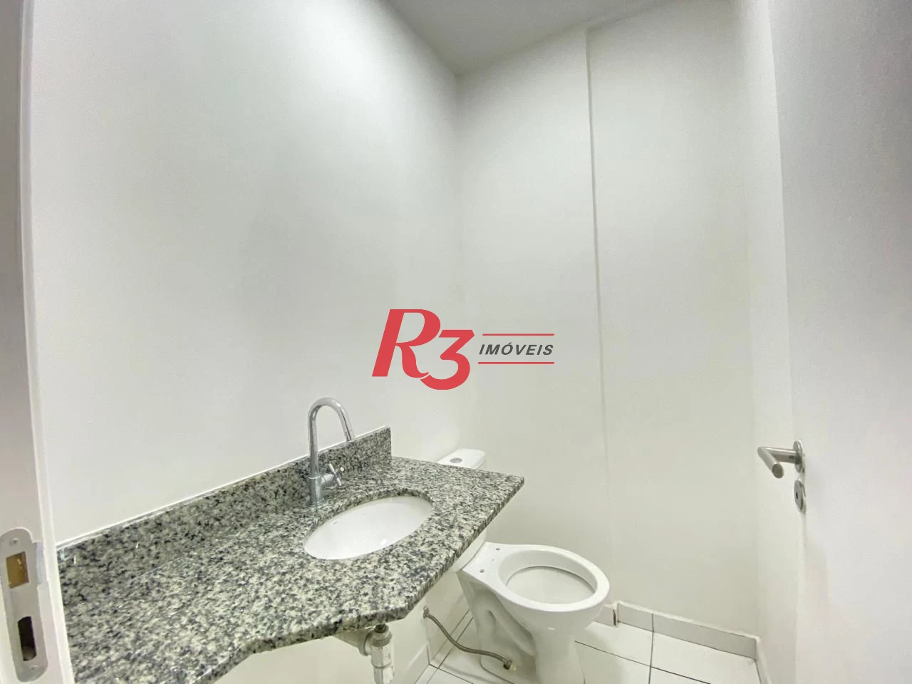 Sala para alugar, 43 m² por R$ 3.000,00/mês - Vila Matias - Santos/SP