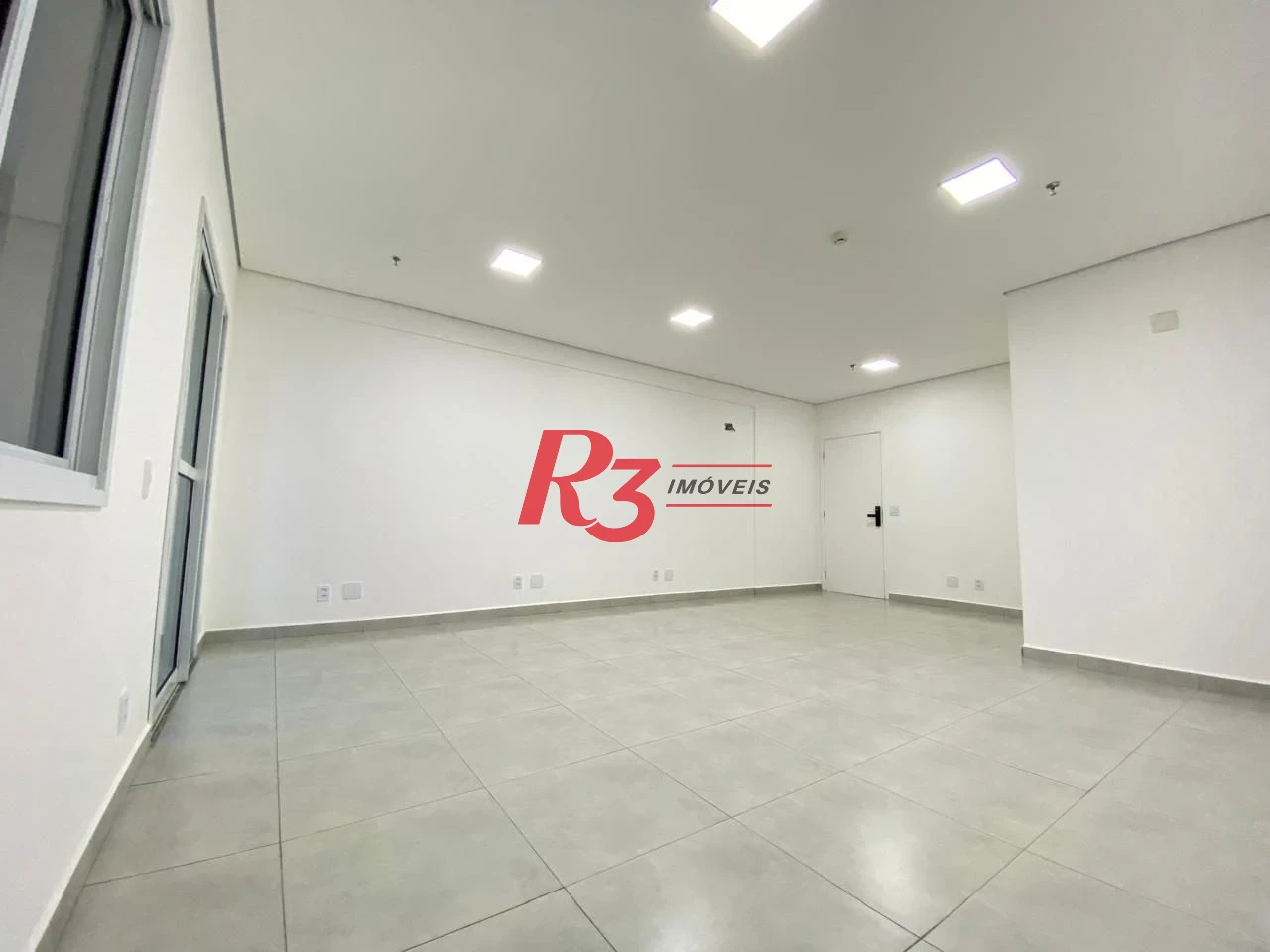 Sala para alugar, 43 m² por R$ 3.000,00/mês - Vila Matias - Santos/SP