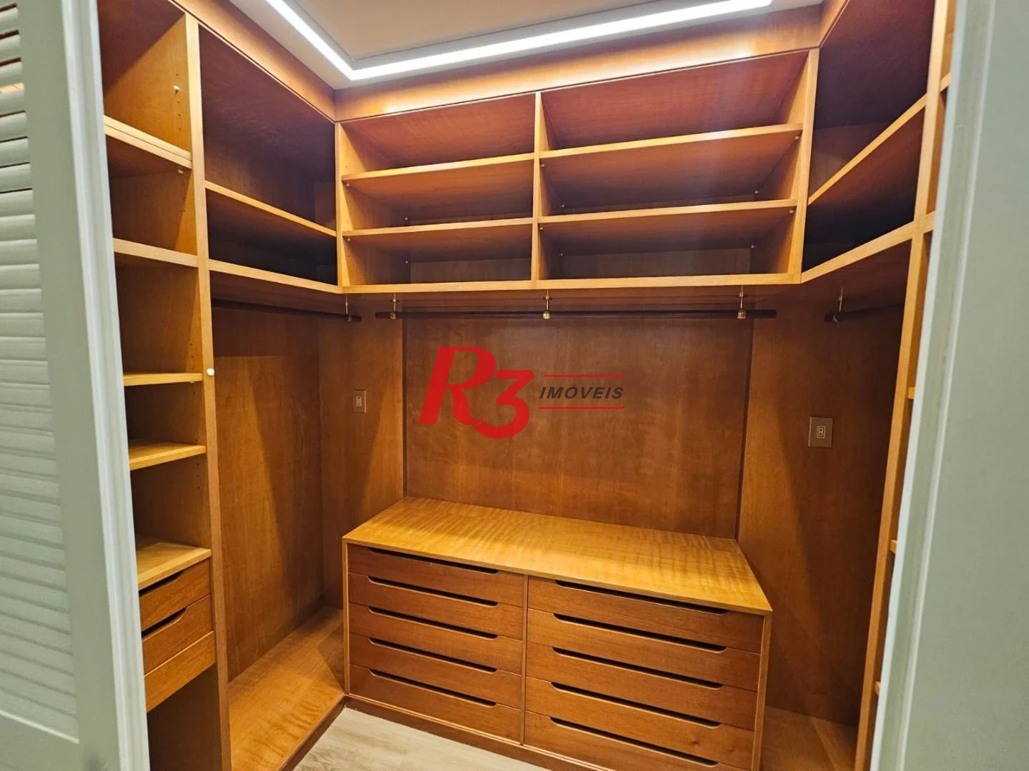 Cobertura com 4 dormitórios à venda, 418 m² por R$ 5.000.000,00 - Boqueirão - Santos/SP