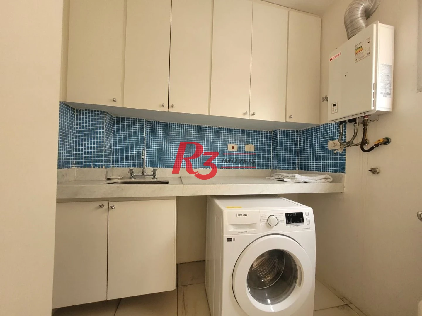 Apartamento com 2 dormitórios à venda, 117 m² por R$ 1.000.000,00 - Boqueirão - Santos/SP