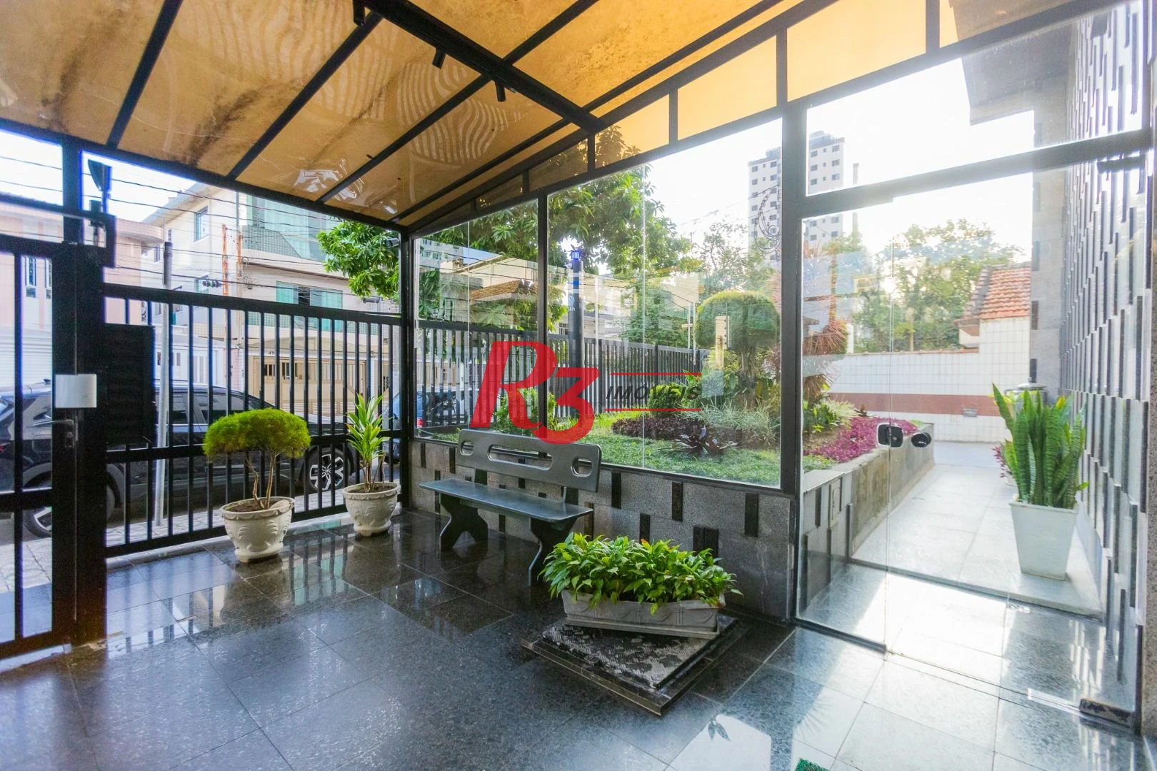 Apartamento com 2 dormitórios à venda, 90 m² por R$ 530.000,00 - Aparecida - Santos/SP