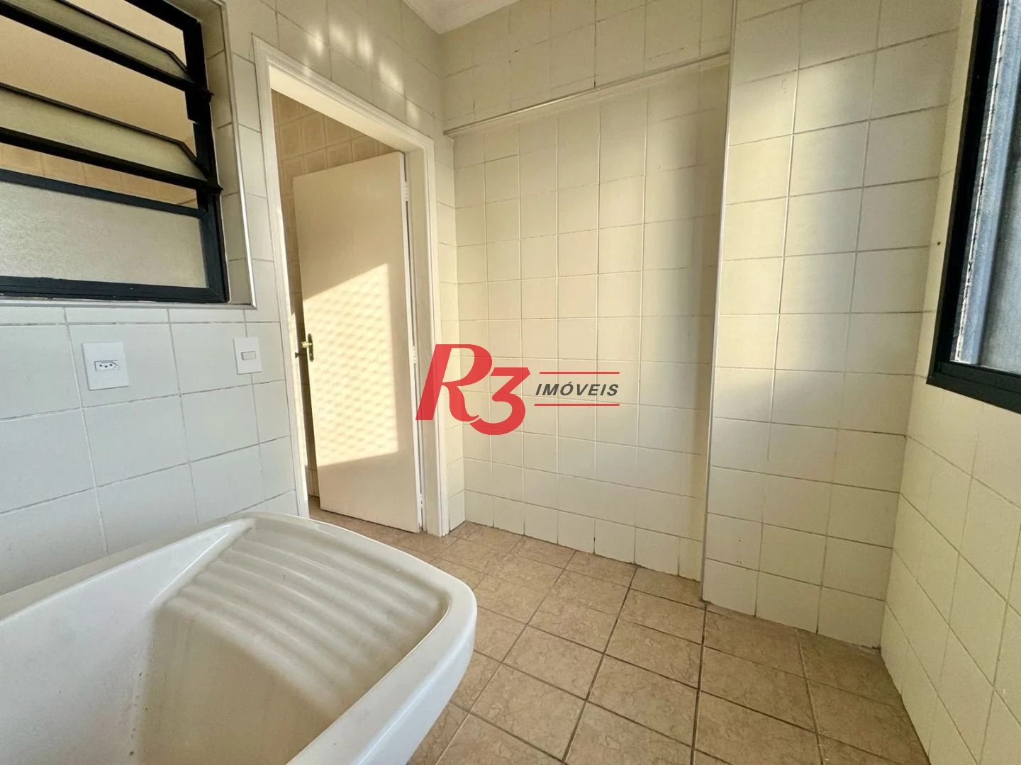 Apartamento com 2 dormitórios à venda, 67 m² por R$ 450.000,00 - Vila Belmiro - Santos/SP