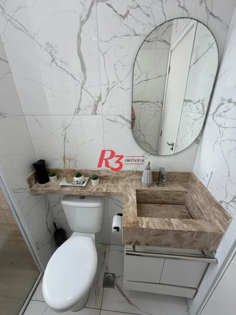 Apartamento com 2 dormitórios à venda, 46 m² por R$ 380.000,00 - Areia Branca - Santos/SP