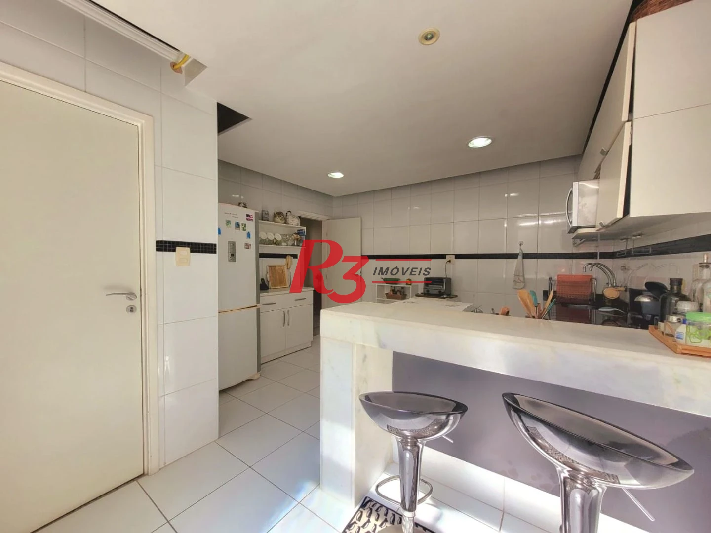 Apartamento com 3 dormitórios à venda, 160 m² por R$ 1.285.000,00 - Gonzaga - Santos/SP