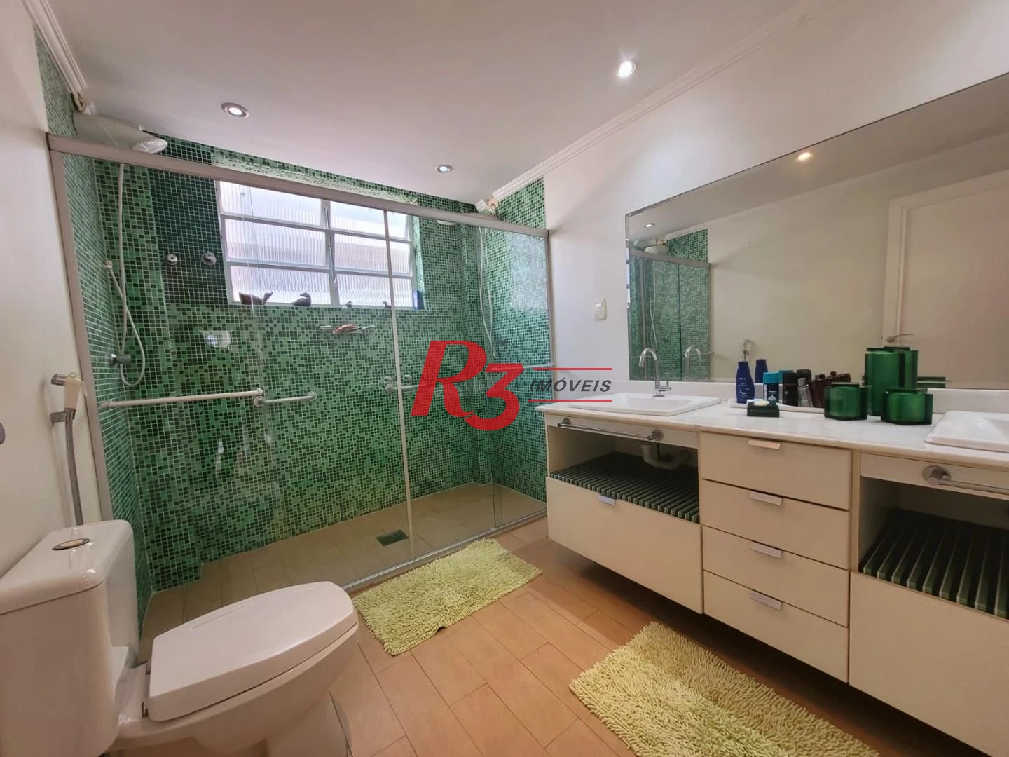 Apartamento com 3 dormitórios à venda, 160 m² por R$ 1.285.000,00 - Gonzaga - Santos/SP