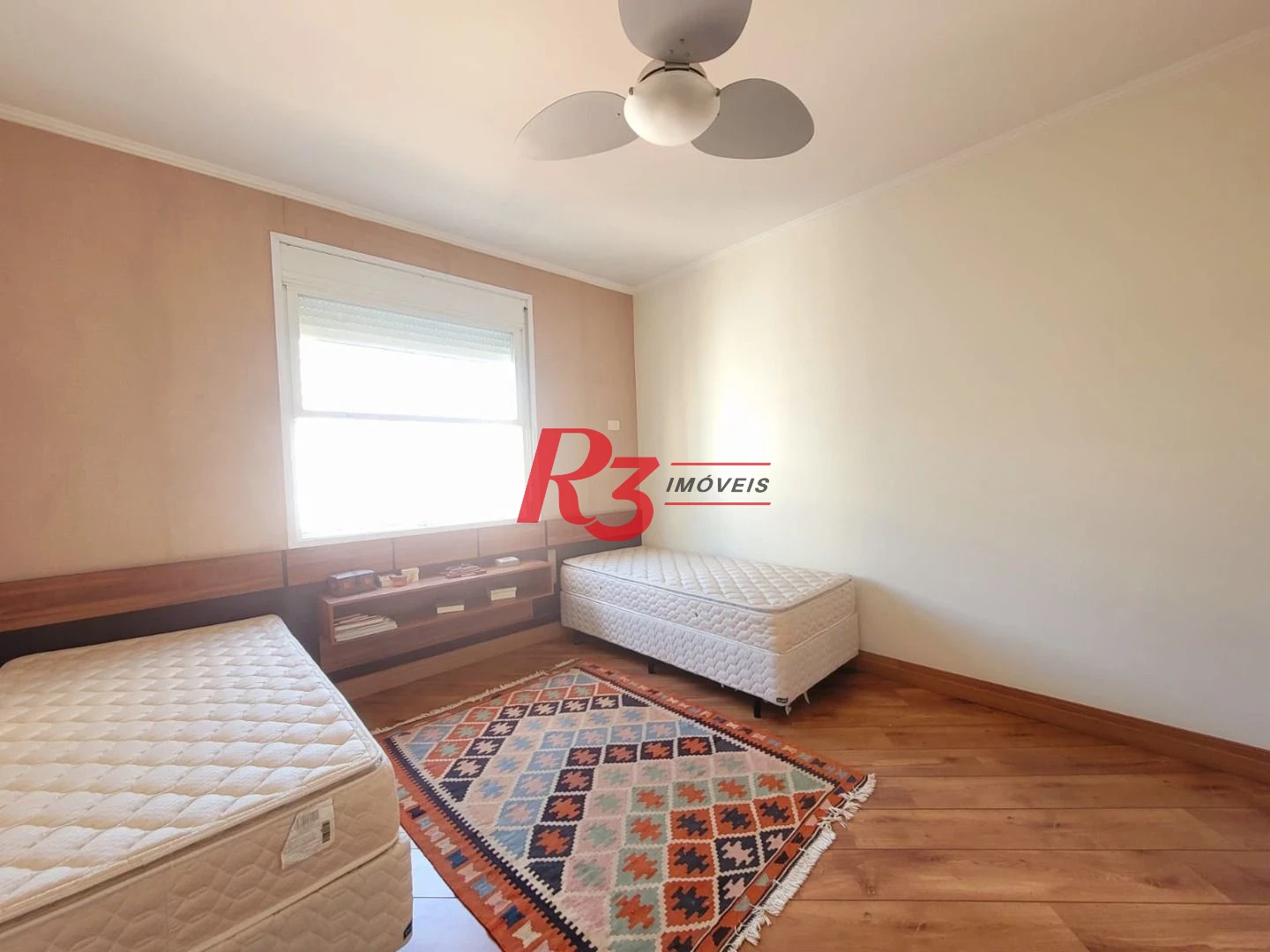 Apartamento com 3 dormitórios à venda, 160 m² por R$ 1.285.000,00 - Gonzaga - Santos/SP
