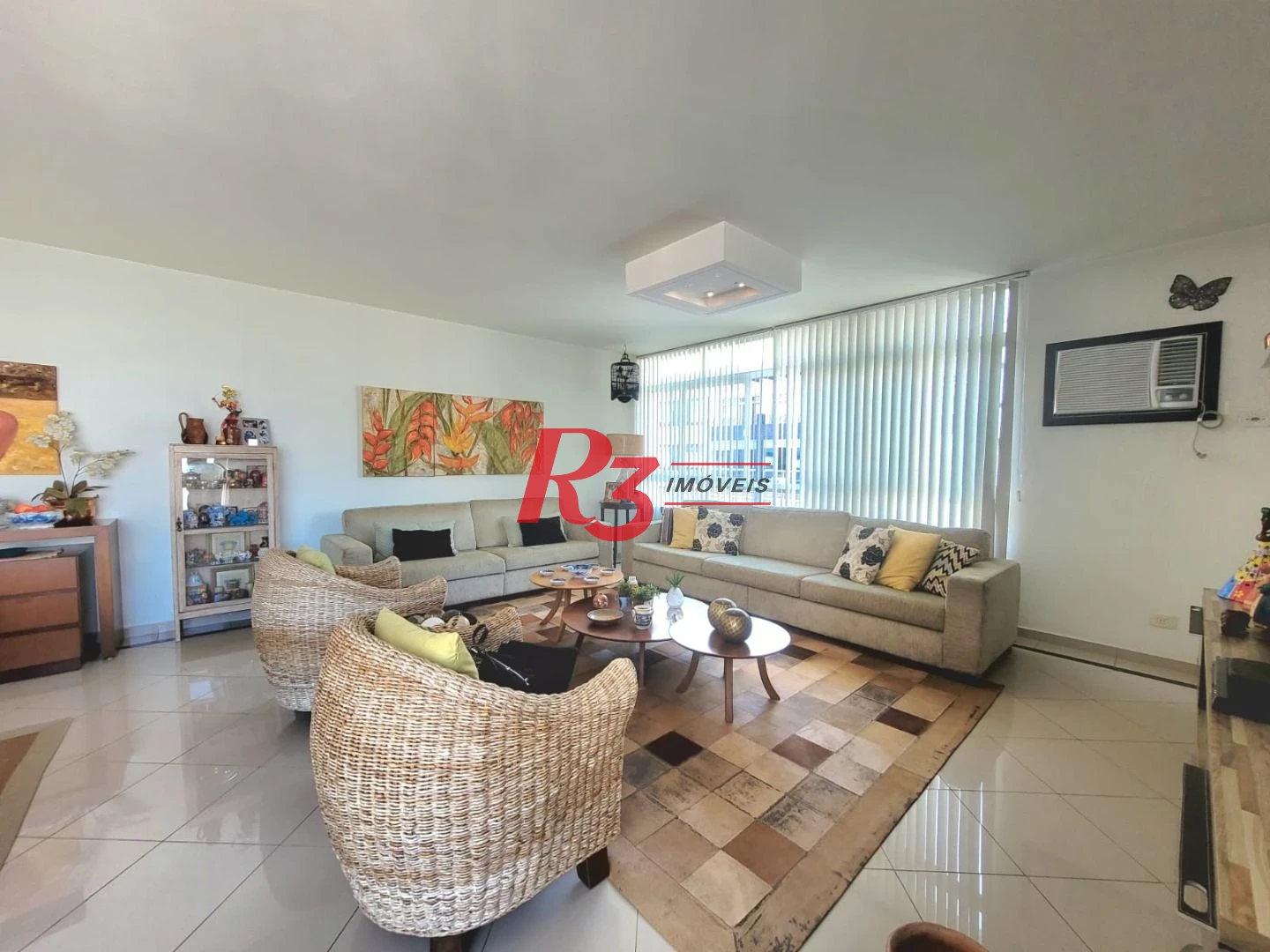 Apartamento com 3 dormitórios à venda, 160 m² por R$ 1.285.000,00 - Gonzaga - Santos/SP