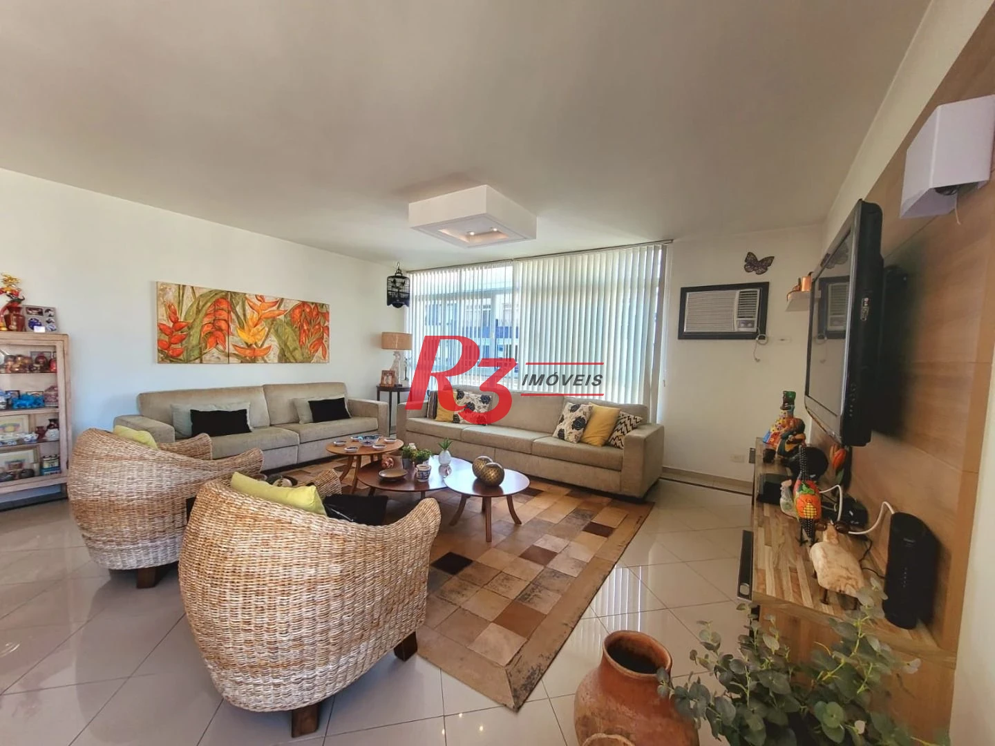 Apartamento com 3 dormitórios à venda, 160 m² por R$ 1.285.000,00 - Gonzaga - Santos/SP