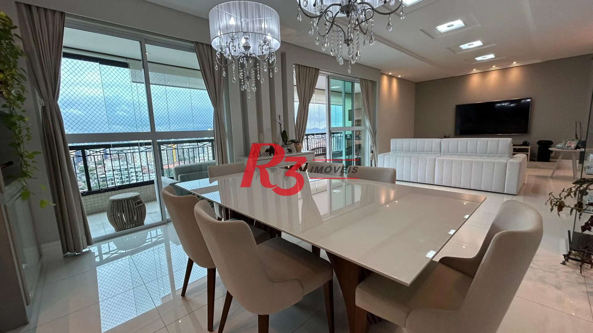 Apartamento com 3 dormitórios à venda, 204 m² por R$ 2.600.000,00 - Vila Rica - Santos/SP