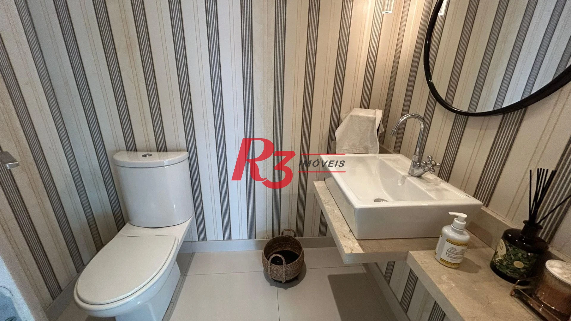 Apartamento com 3 dormitórios à venda, 204 m² por R$ 2.600.000,00 - Vila Rica - Santos/SP