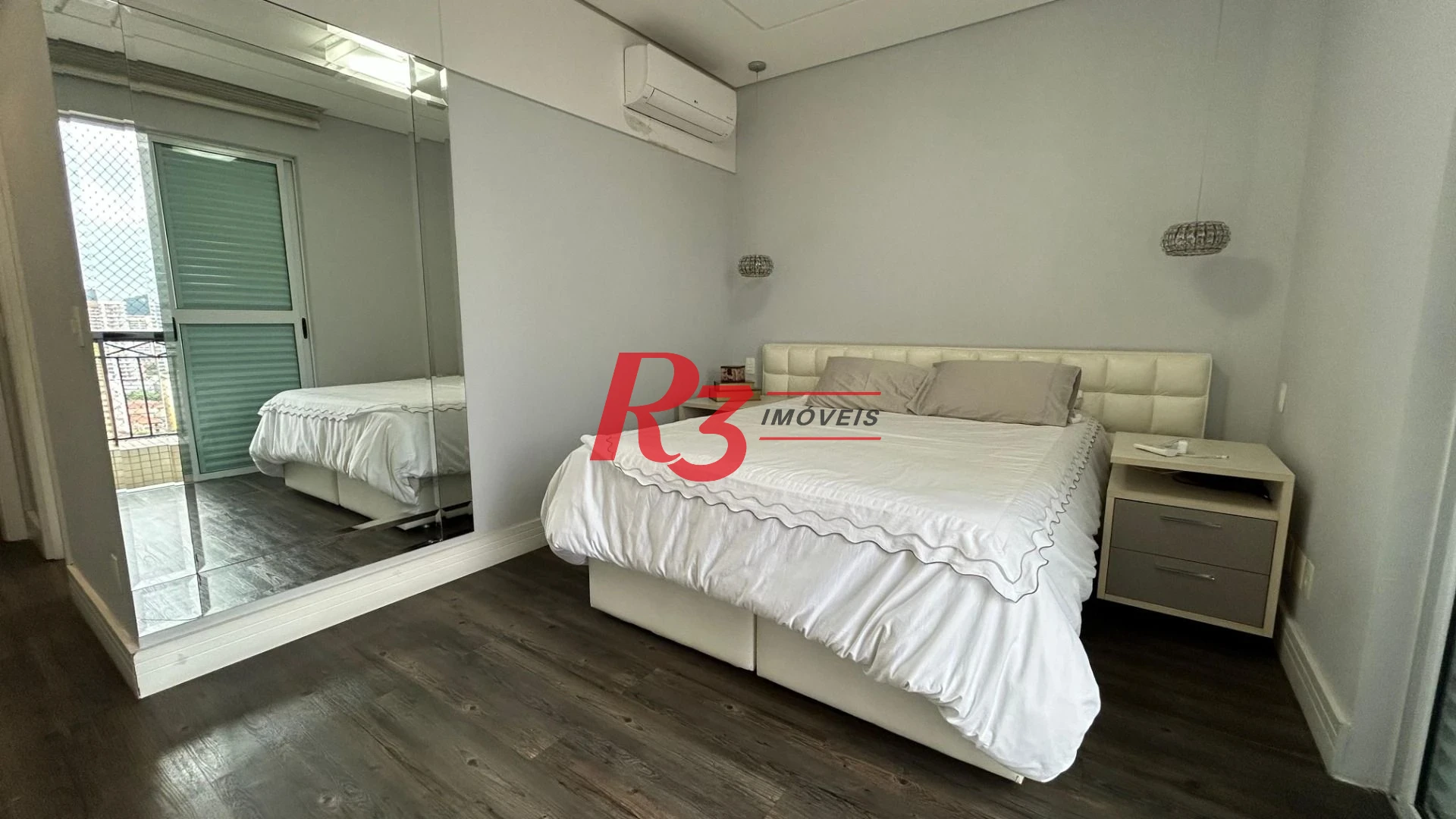 Apartamento com 3 dormitórios à venda, 204 m² por R$ 2.600.000,00 - Vila Rica - Santos/SP