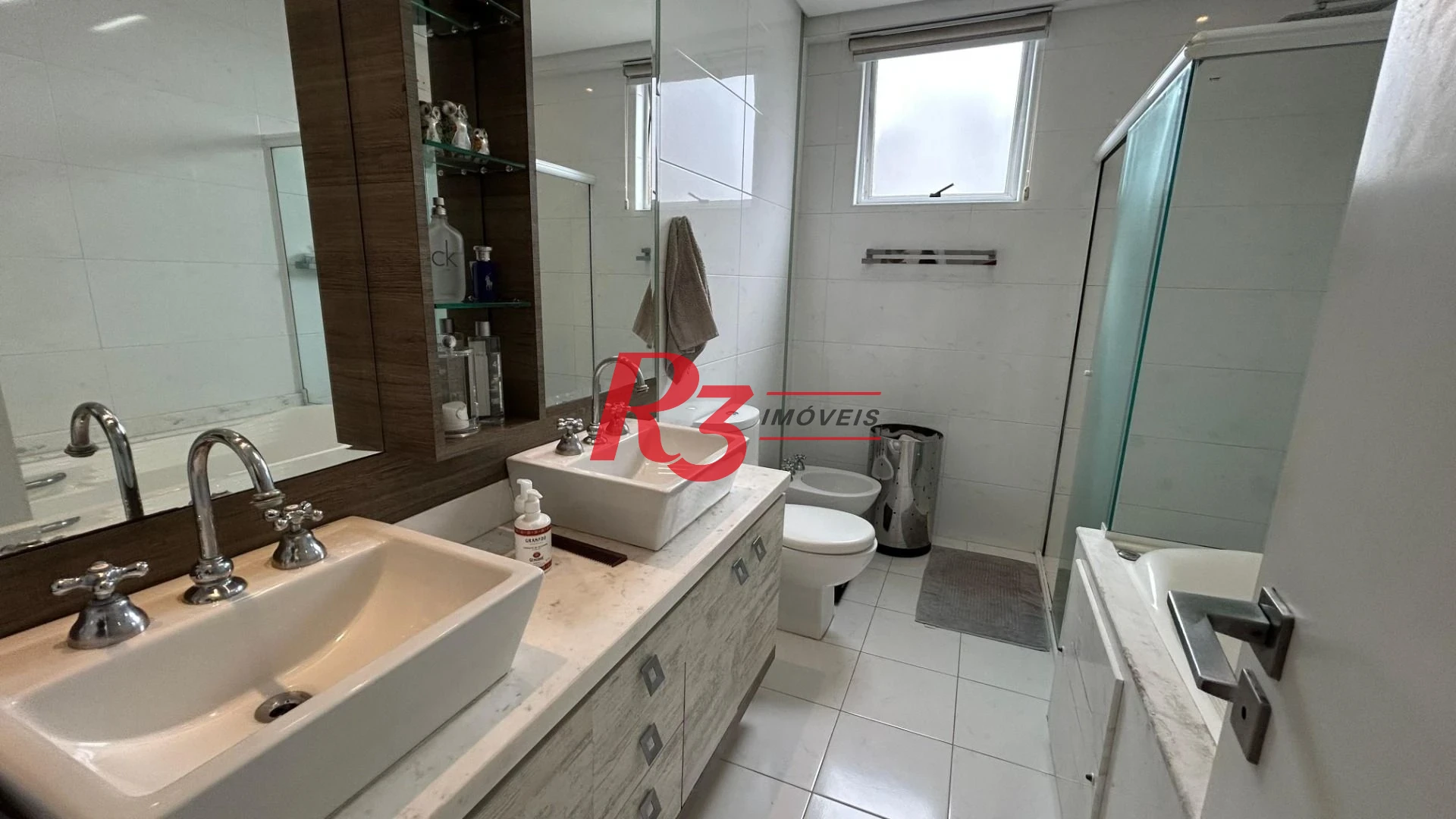 Apartamento com 3 dormitórios à venda, 204 m² por R$ 2.600.000,00 - Vila Rica - Santos/SP