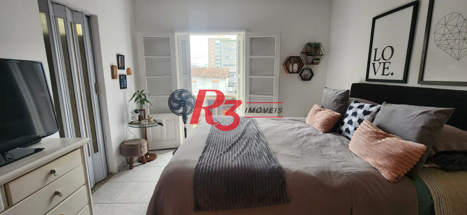 Apartamento com 2 dormitórios à venda, 106 m² por R$ 480.000,00 - Boqueirão - Santos/SP