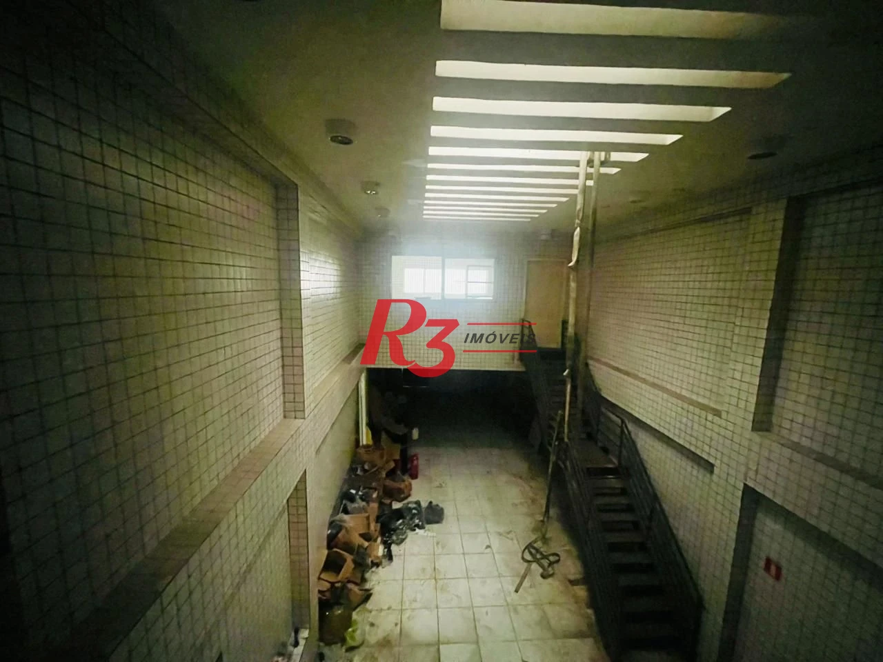 Prédio para alugar, 311 m² por R$ 10.586,63/mês - Paquetá - Santos/SP