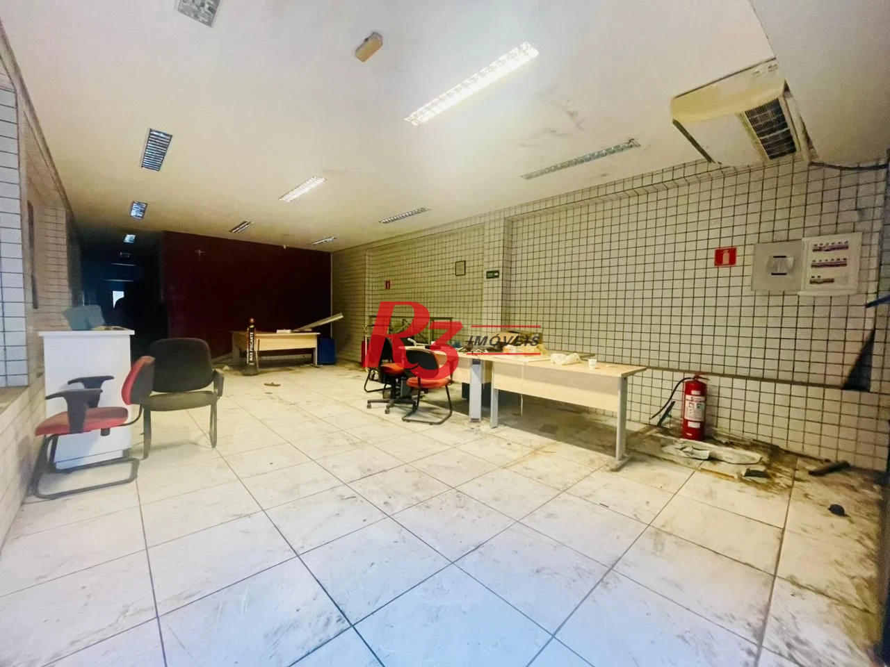 Prédio para alugar, 311 m² por R$ 10.586,63/mês - Paquetá - Santos/SP