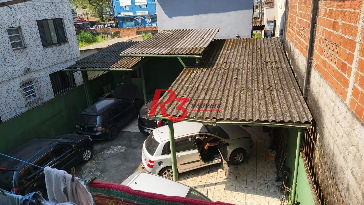 Sobrado com 2 dormitórios à venda, 303 m² por R$ 880.000,00 - Vila Nova - Cubatão/SP
