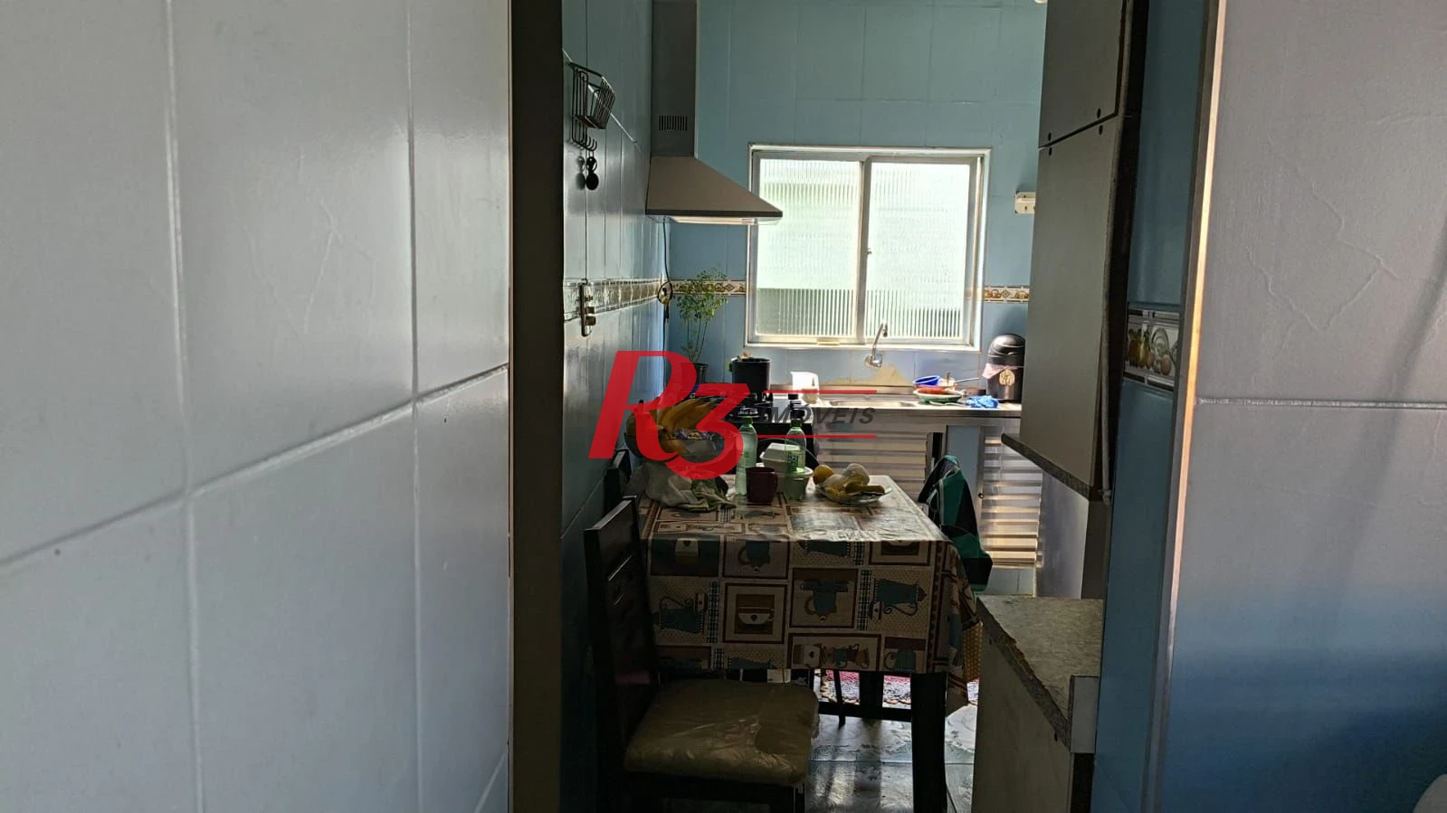 Sobrado com 2 dormitórios à venda, 303 m² por R$ 880.000,00 - Vila Nova - Cubatão/SP