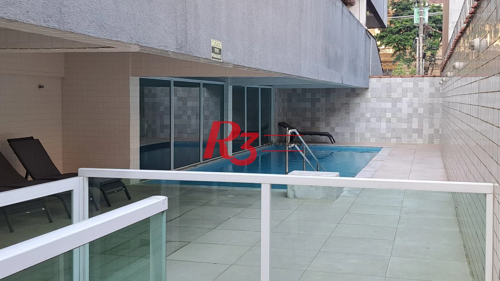 Apartamento com 2 dormitórios à venda, 68 m² por R$ 690.000,00 - Macuco - Santos/SP