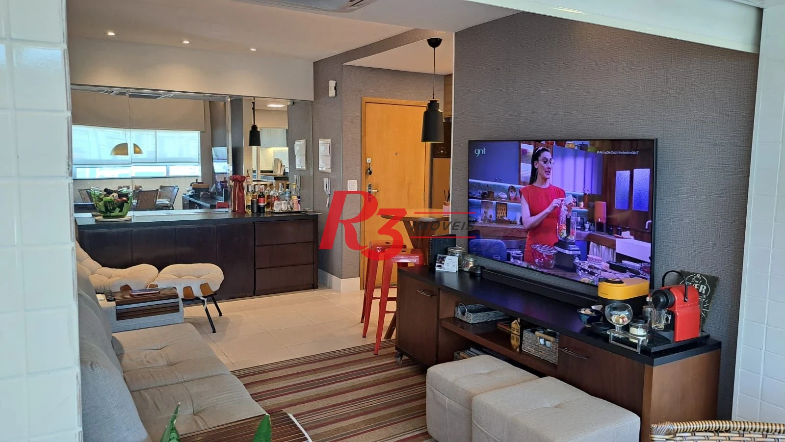 Apartamento com 2 dormitórios à venda, 68 m² por R$ 690.000,00 - Macuco - Santos/SP