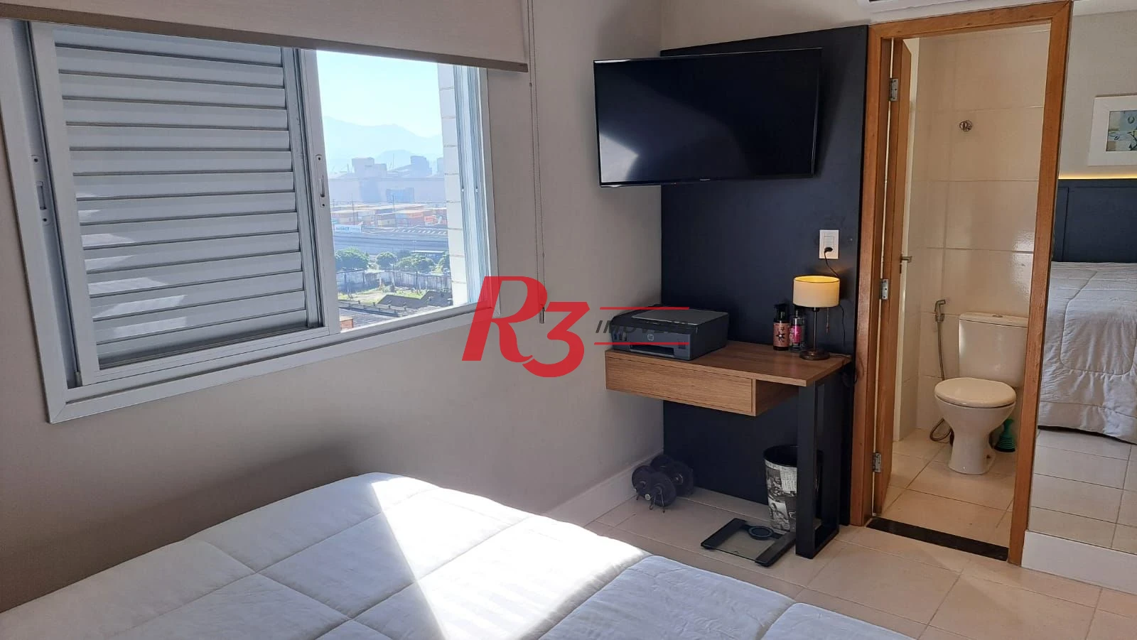 Apartamento com 2 dormitórios à venda, 68 m² por R$ 690.000,00 - Macuco - Santos/SP