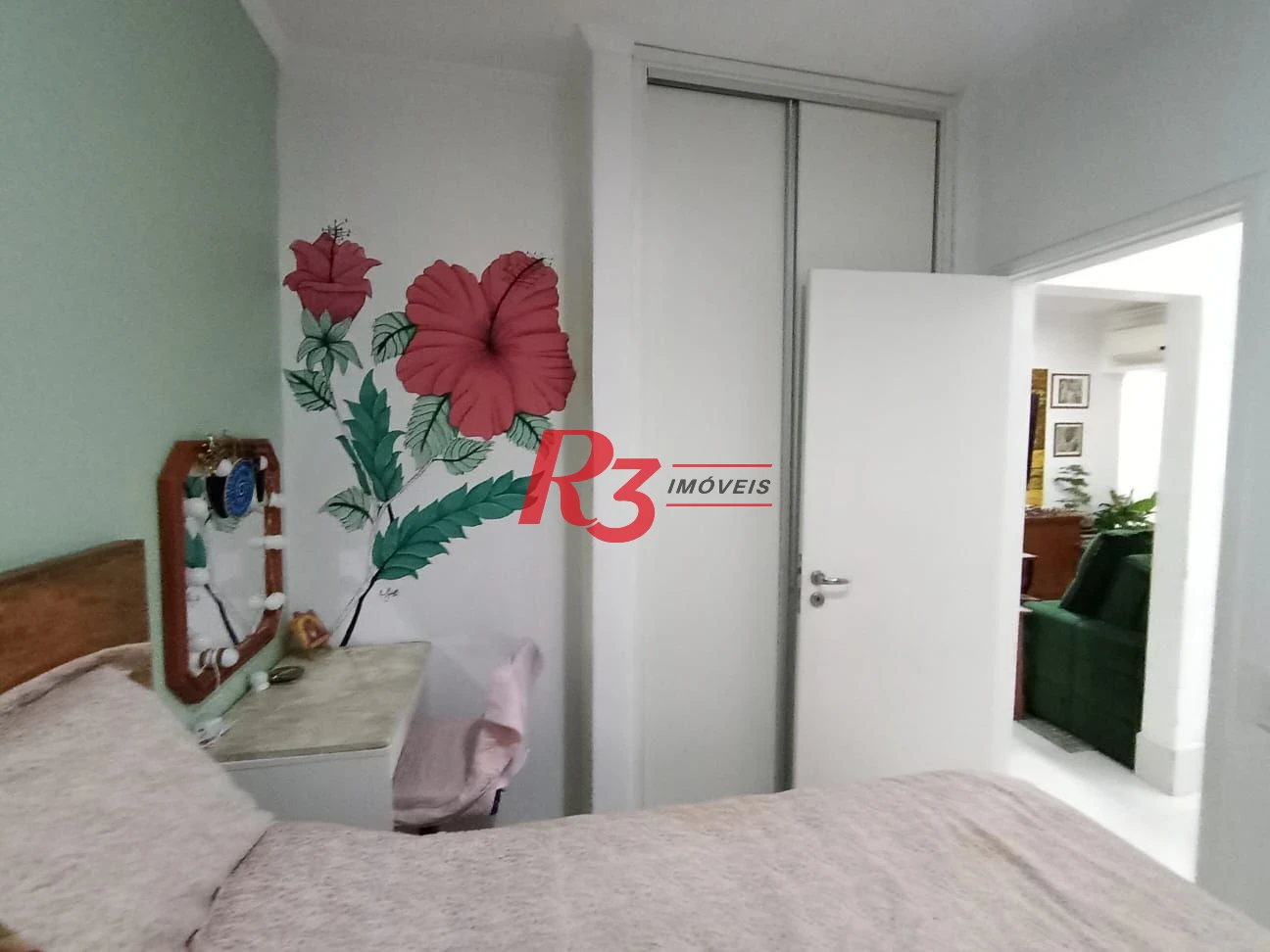 Apartamento com 3 dormitórios à venda, 98 m² por R$ 780.000,00 - Aparecida - Santos/SP