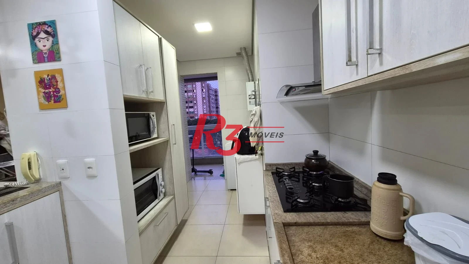 Apartamento com 2 dormitórios à venda, 77 m² por R$ 830.000,00 - Marapé - Santos/SP