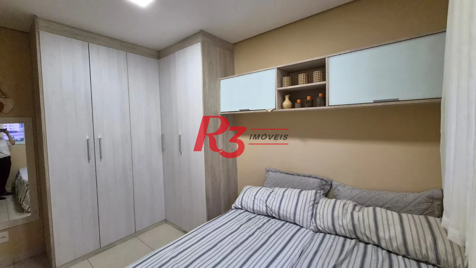 Apartamento com 2 dormitórios à venda, 77 m² por R$ 830.000,00 - Marapé - Santos/SP