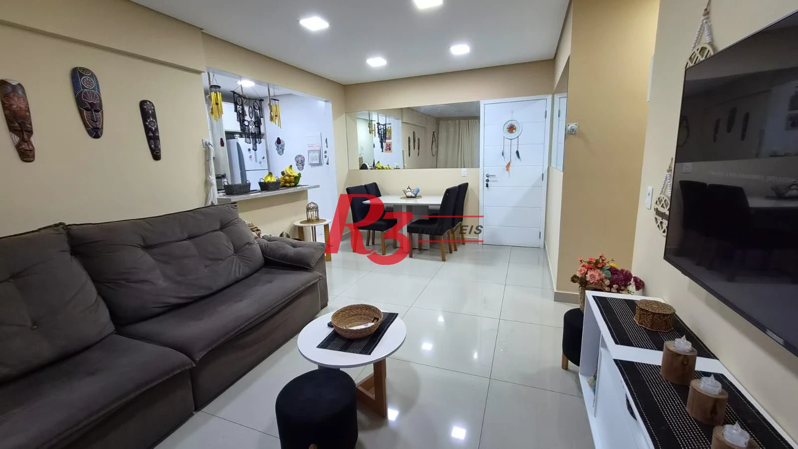 Apartamento com 2 dormitórios à venda, 77 m² por R$ 830.000,00 - Marapé - Santos/SP