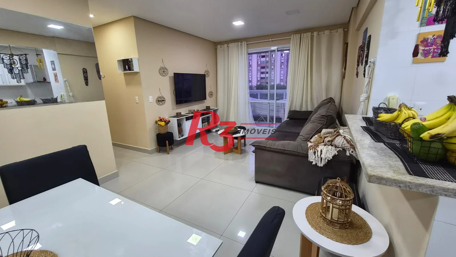 Apartamento com 2 dormitórios à venda, 77 m² por R$ 830.000,00 - Marapé - Santos/SP