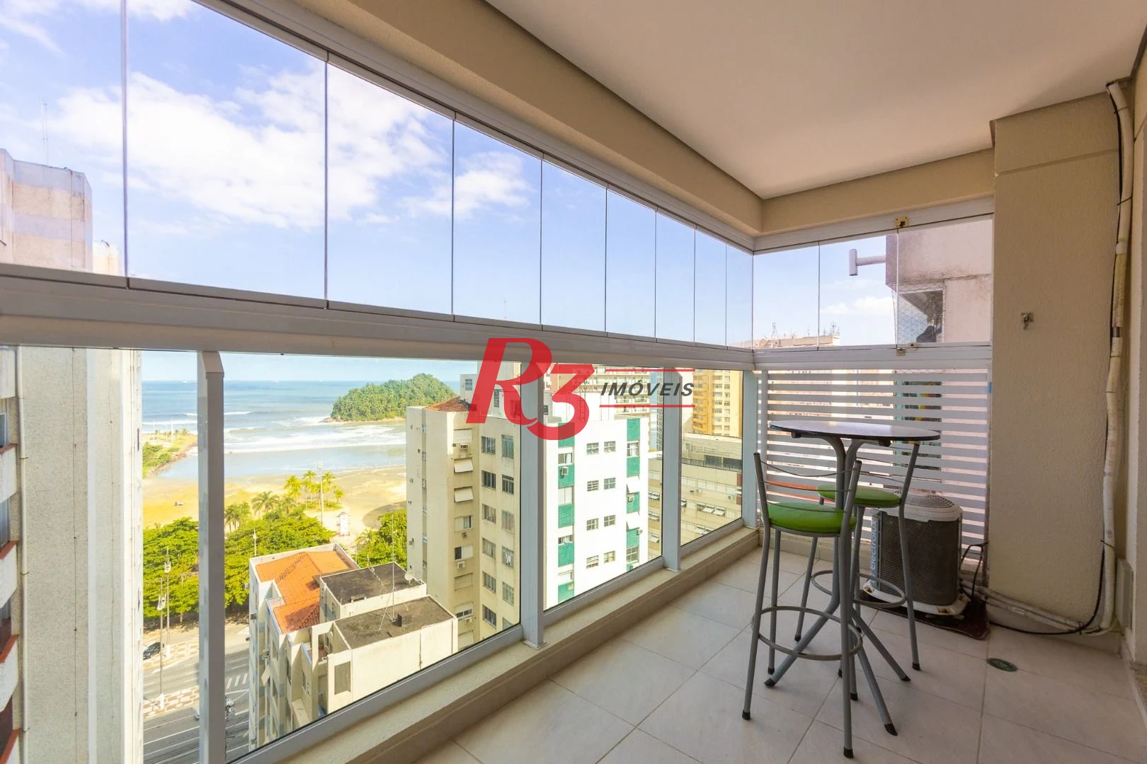 Apartamento para alugar, 45 m² por R$ 4.000,00/mês - José Menino - Santos/SP
