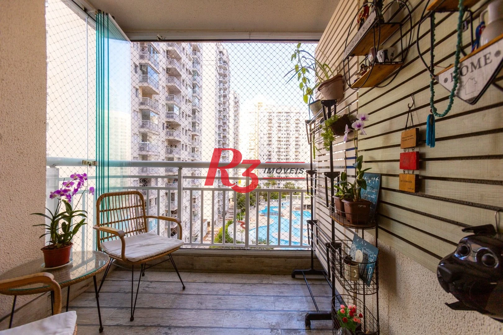 Apartamento com 3 dormitórios à venda, 83 m² por R$ 825.000,00 - Marapé - Santos/SP