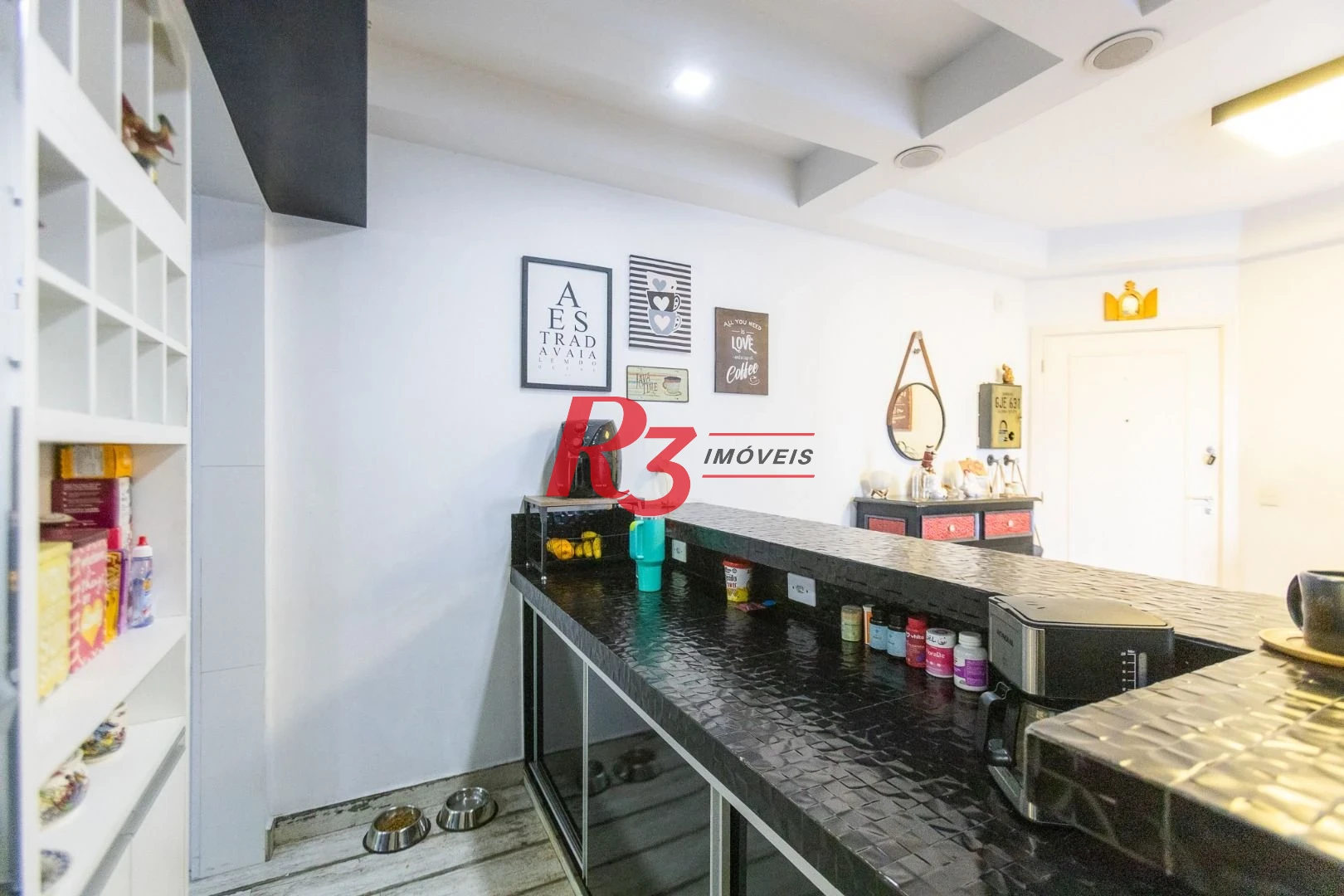 Apartamento com 3 dormitórios à venda, 83 m² por R$ 825.000,00 - Marapé - Santos/SP