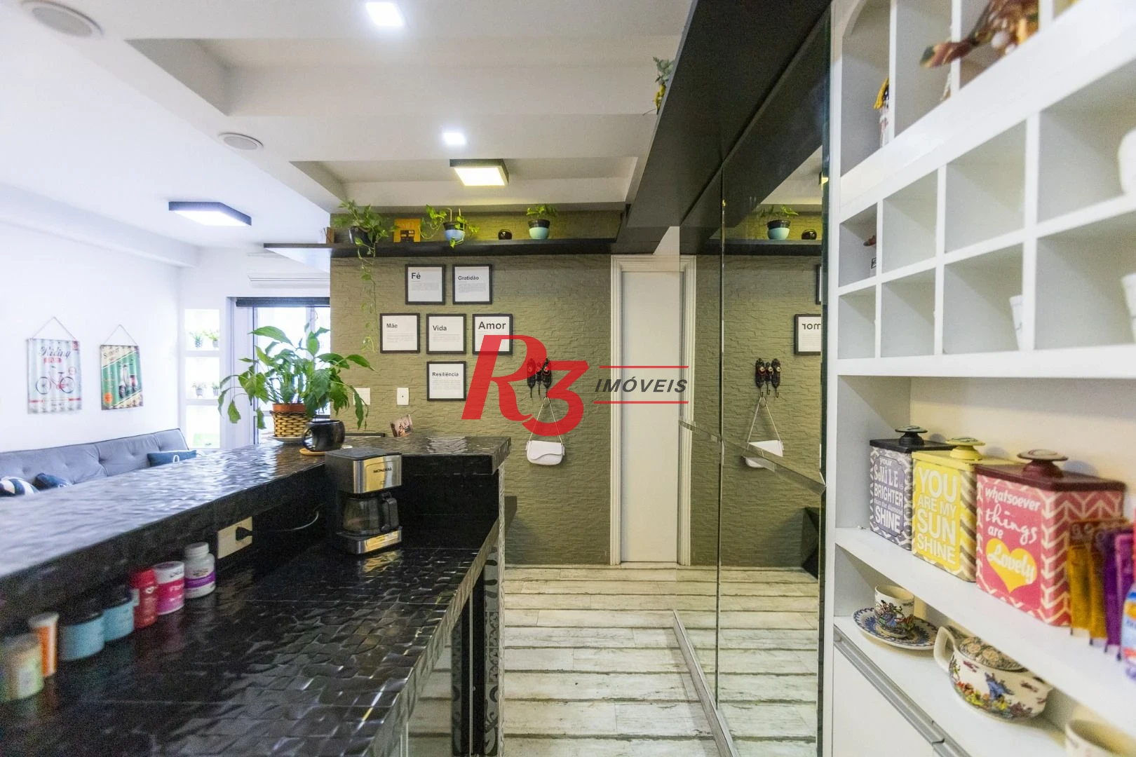 Apartamento com 3 dormitórios à venda, 83 m² por R$ 825.000,00 - Marapé - Santos/SP