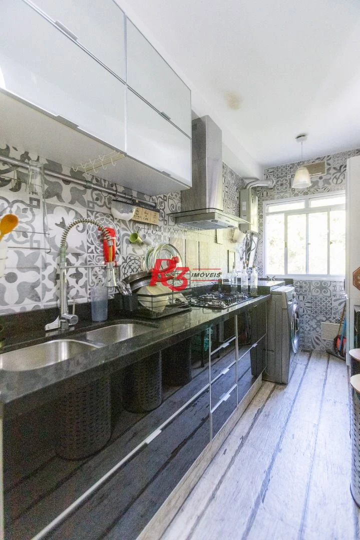 Apartamento com 3 dormitórios à venda, 83 m² por R$ 825.000,00 - Marapé - Santos/SP