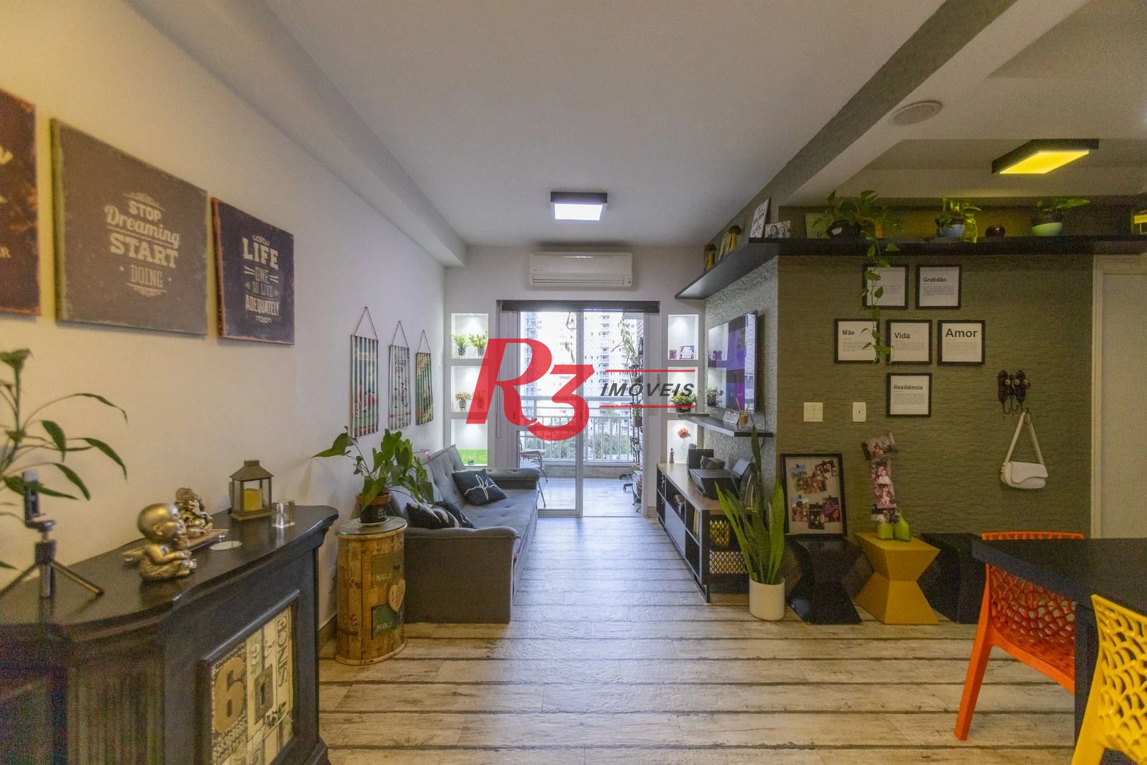 Apartamento com 3 dormitórios à venda, 83 m² por R$ 825.000,00 - Marapé - Santos/SP