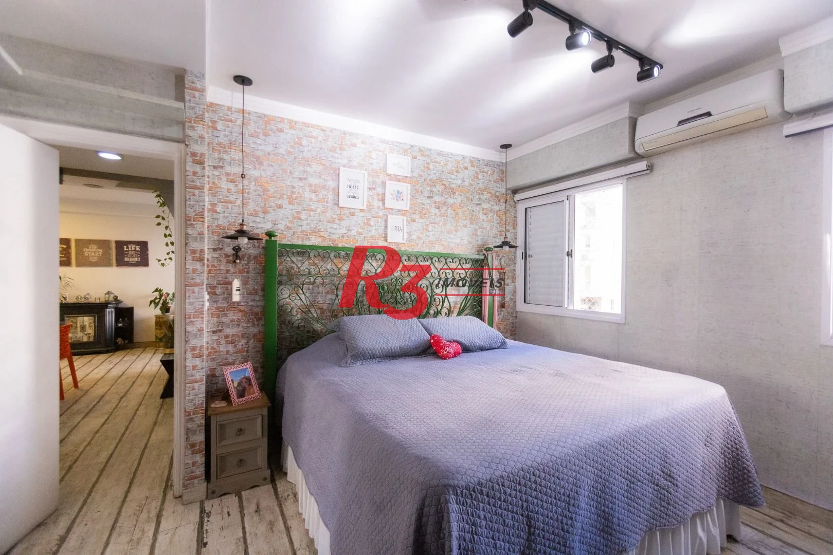 Apartamento com 3 dormitórios à venda, 83 m² por R$ 825.000,00 - Marapé - Santos/SP