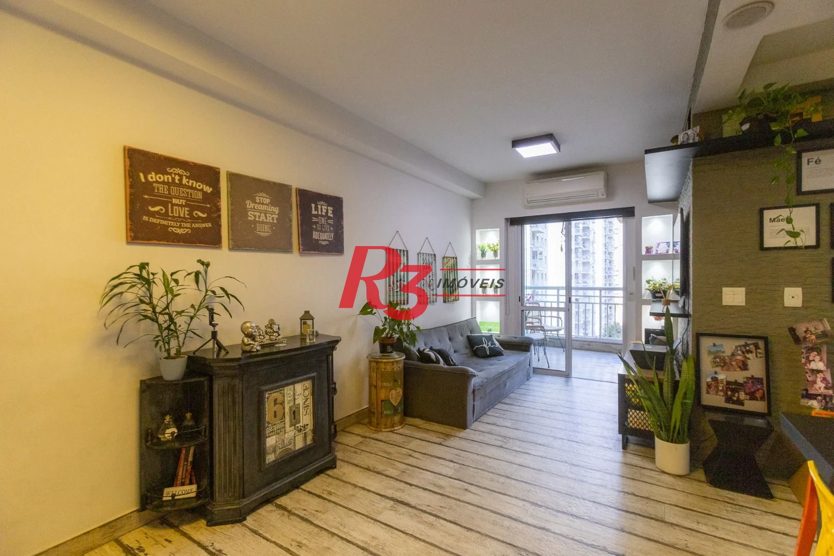 Apartamento com 3 dormitórios à venda, 83 m² por R$ 825.000,00 - Marapé - Santos/SP