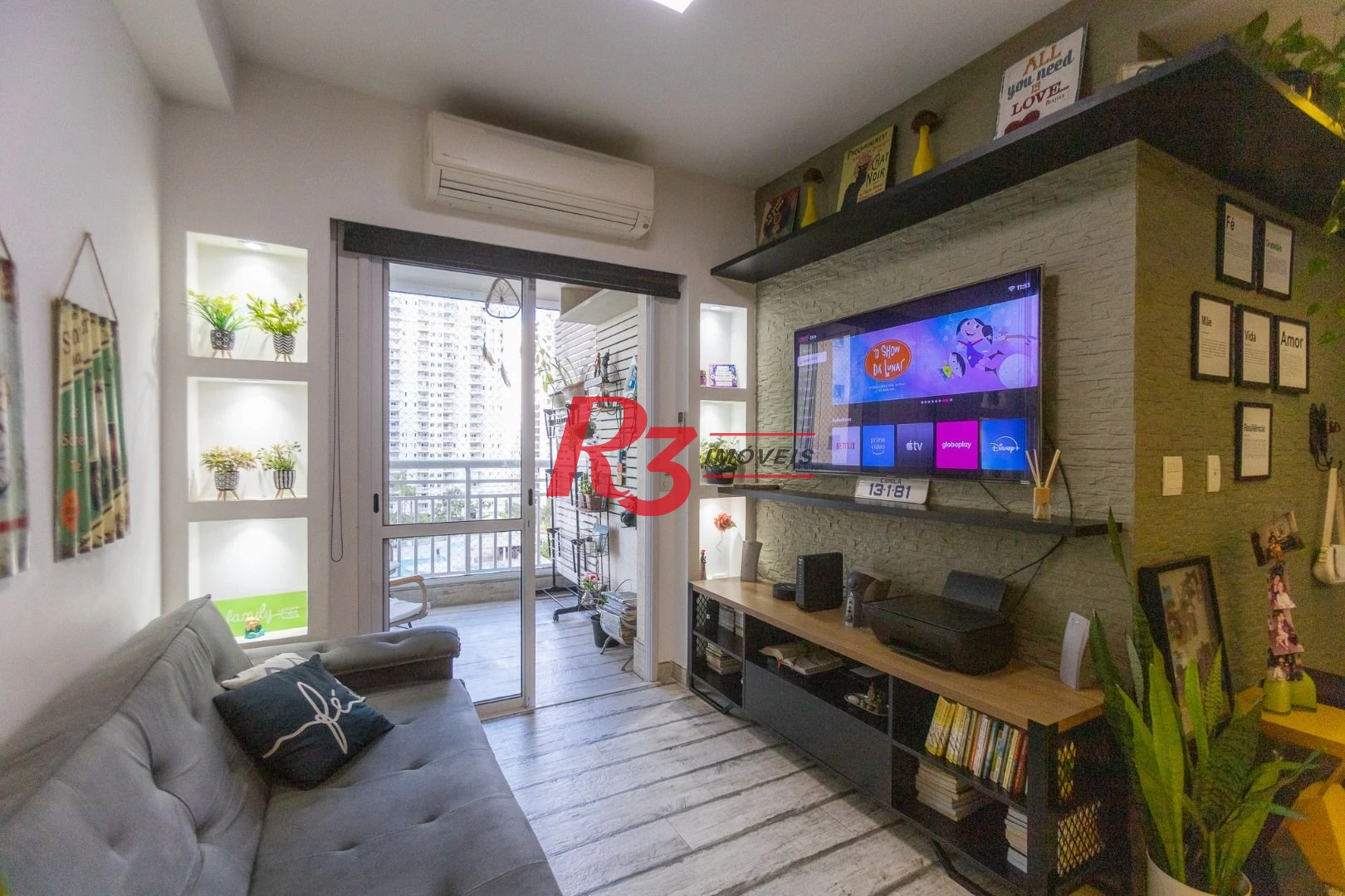 Apartamento com 3 dormitórios à venda, 83 m² por R$ 825.000,00 - Marapé - Santos/SP